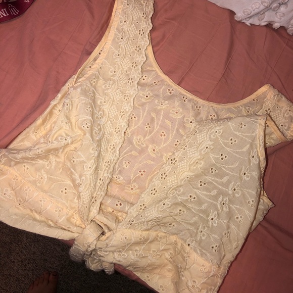 pacsun open back yellow top - Picture 2 of 3